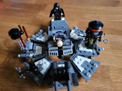 LEGO Star Wars: Darth Vader Transformation (75183) - Bild 1 von 5
