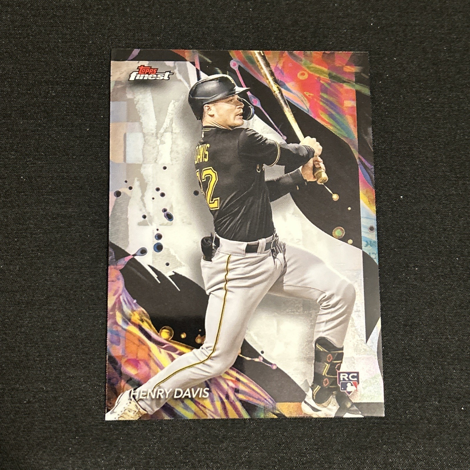 2024 Topps Finest - Refractor Henry Davis #163 (Rookie Card) Pittsburgh Pirates