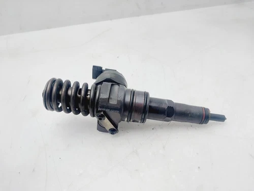 038130073AG Inyector para VOLKSWAGEN JETTA V (1K2) Highline 2008 9123878 - Imagen 1 de 10