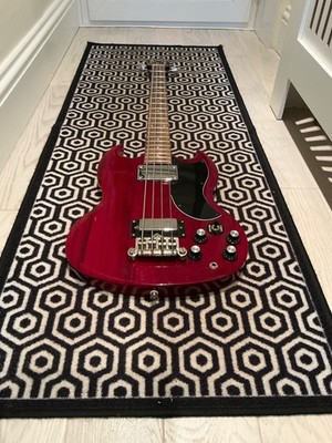 Seltene 32'' Scale Tokai Traditional Series Bassgitarre.