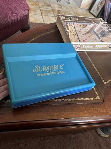 Vintage 1977 Blue Travel Edition Scrabble Brand Crossword Game- Complete - Picture 4 of 15