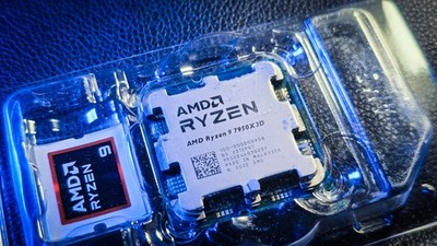 AMD Ryzen 9 7950X3D 16-Core, 32-Thread Desktop Processor