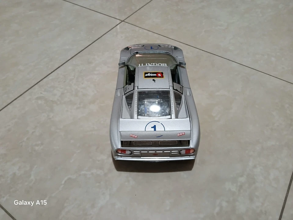 Modellino Bugatti 11 EB Bburago Scala 1:18 - Immagine 4 di 4