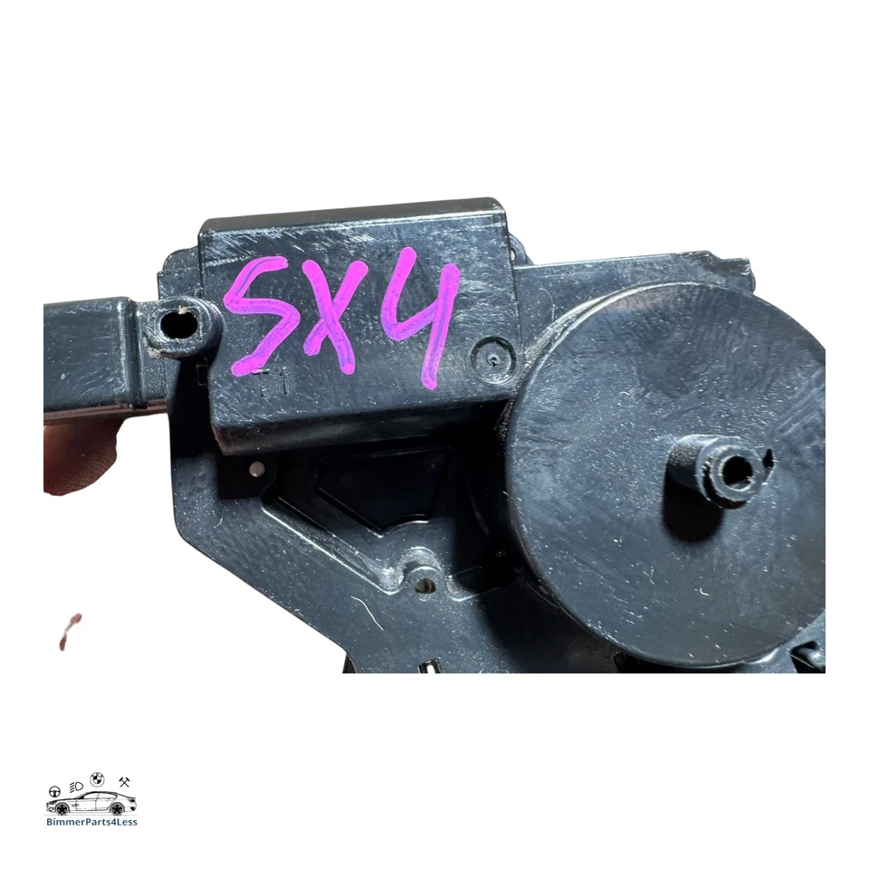 SUZUKI SX4 S 2022-2025 CIERRE DE MALETERO PORTÓN TRASERO CRUZADO hatchback 82510-52R22-000 Foto 3 de 3