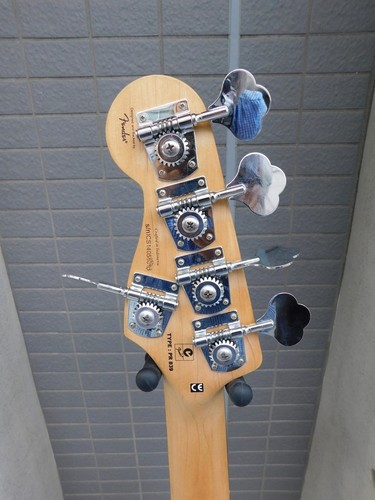 Squier de Fender Deluxe Active Jazz - Imagen 5 de 10