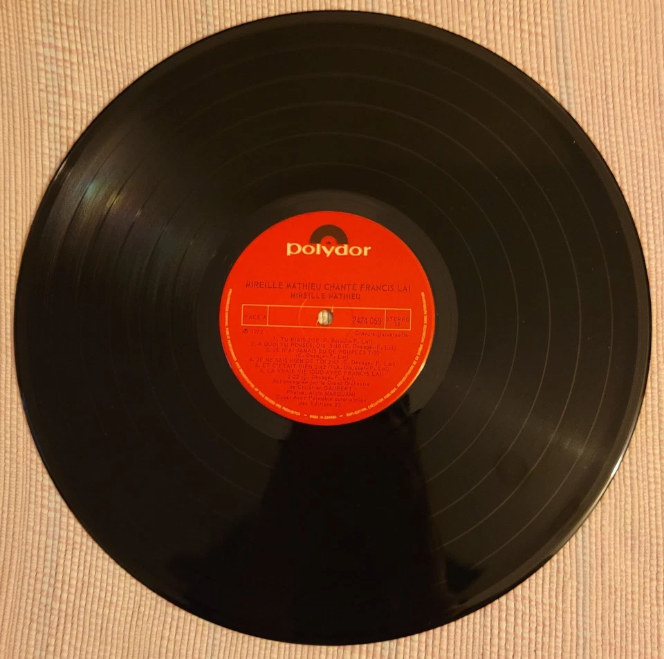 MIREILLE MATHIEU -CHANTE FRANCIS LAI- 1972 CANADIAN LP CHANSON - Image 3 of 4