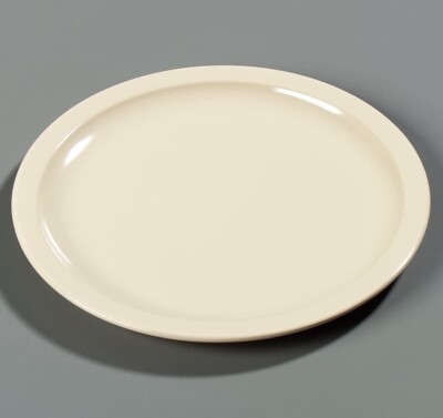Carlisle 5 5/8 Inches Kingline Bread and Butter Home Plate - 1 Plate