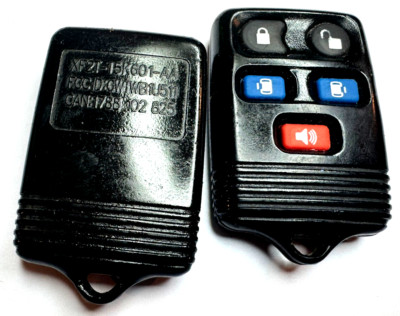 1; OEM Lincoln Navigator 2006 Keyless Car Entry Remote Key Fob Power Door Opener