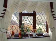 NEW SWAGS AND TAILS WITH CURTAINS MASSIVE CHOICE MANY COLOURS CHOOSE YOUR SIZES