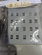 CrutchForm Z401R Z Scale 3D Printed Undecorated Plastic 4-Story Apartments