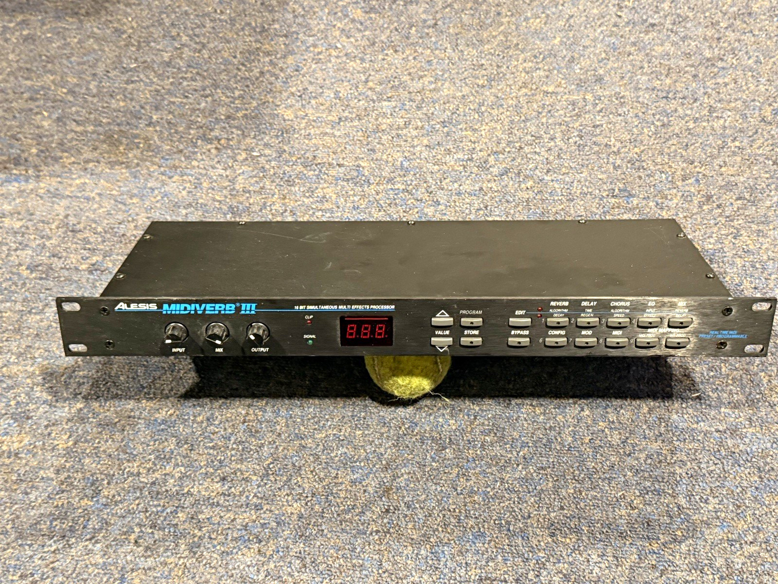 Alesis MIDIVERB III 16-bit Digital 1U Rack Multi-Effects MIDI Reverb Delay