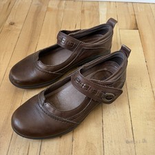 Earth Shoes Womens Sz 6.5 B Angelica Mary Jane Flats Brown Leather Hook And Loop
