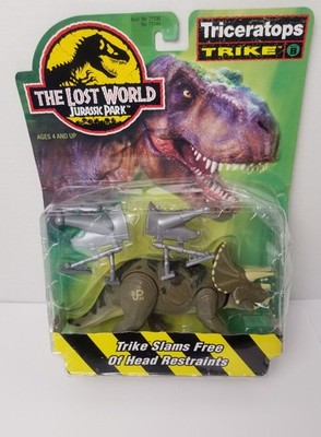 ドラゴン　置物　The Triker The Lost World Jurassic Park Triceratops Trike Kenner 1997 New