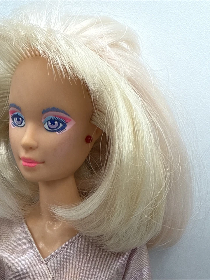 Muñeca Jerrica Jem & the Holograms 1985 de colección en conjunto original - Pendientes funcionan Foto 3 de 4