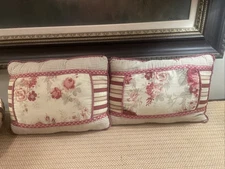 2 Waverly Norfolk Rose Rectangle Accent Throw Pillows