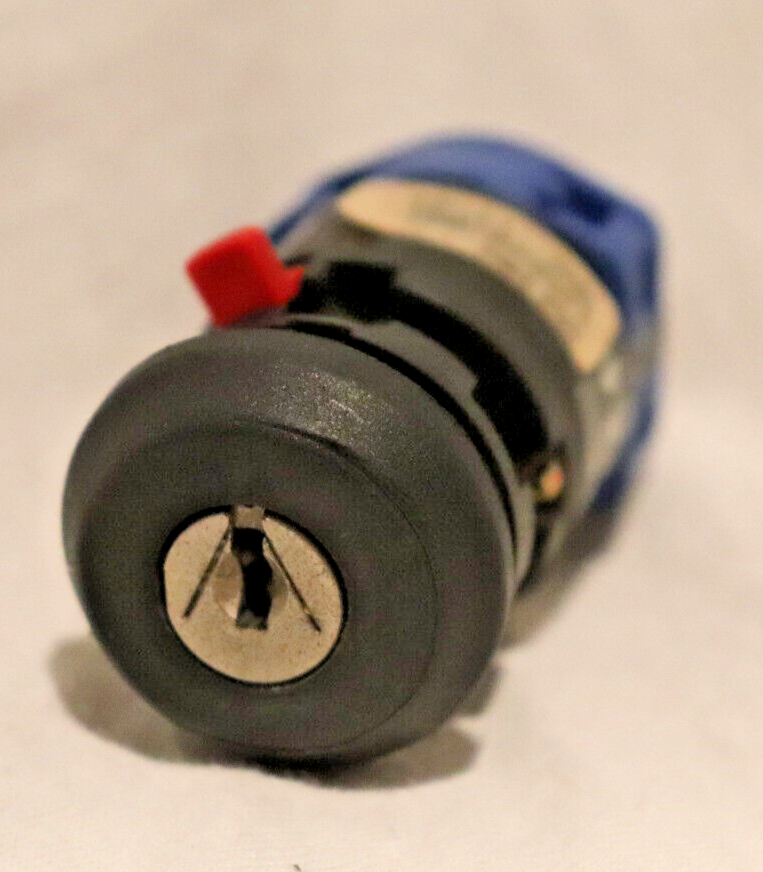308-0994 Cummins Onan Selector Switch Test Retransfer Key Assembly