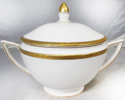 GOLDEN HERITAGE H5183 by Minton Covered Sugar Bowl NEW NEVER USED made England