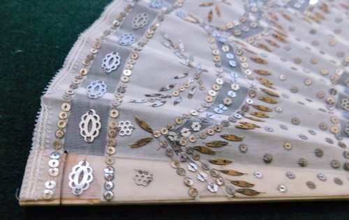 Antique French Hand Fan Beaded Victorian/Edwardian - Picture 9 of 10