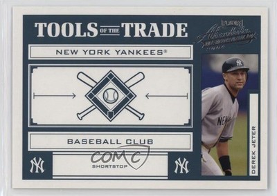 2004 Playoff Absolute Memorabilia Tools of the Trade Green Derek Jeter HOF s5j