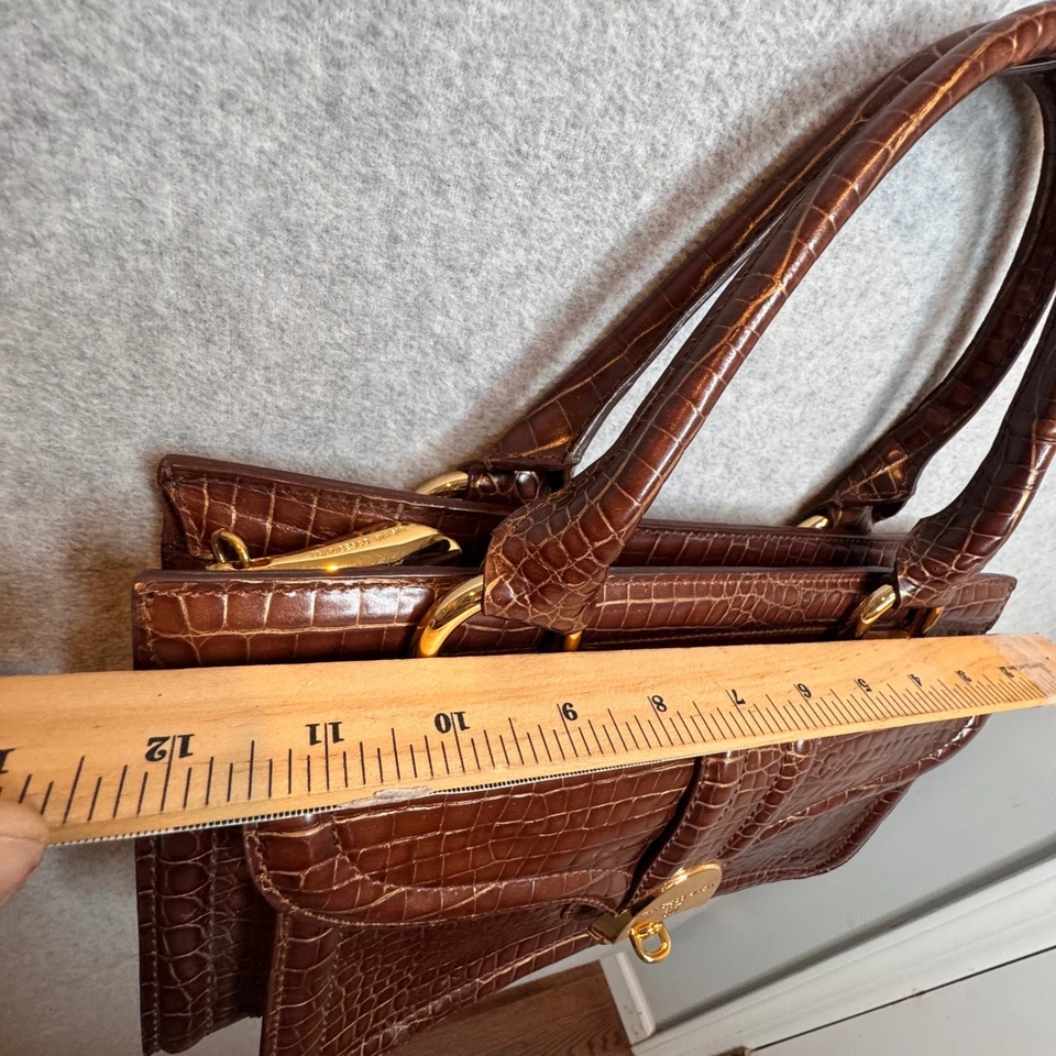 Bolso de Mano Francesco Biasia Cuero Italiano Acentos Dorados Cocodrilo Repujado Foto 3 de 4