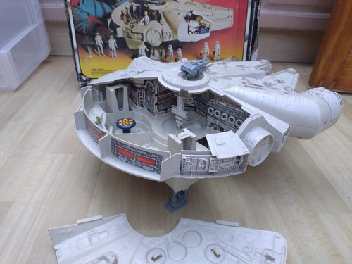 Star Wars ESB Millennium Falcon Palitoy Boxed - Picture 8 of 24