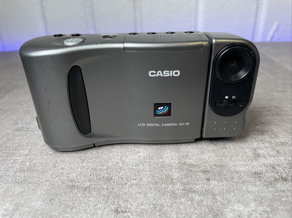 【CASIO 】デジタルカメラ CASIO QV-10A Vintage Retro CASIO QV-10A LCD Digital Camera - Tested
