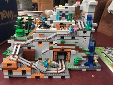 lego 21137 minecraft the mountain cave