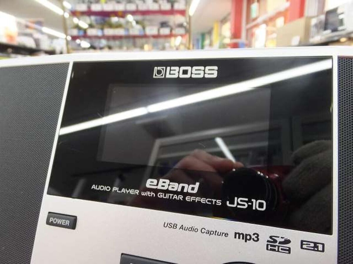 BOSS eBand JS-10 AUDIO PLAYER with GUITAR EFFECTS speaker In BOSS eBand JS-10 AUDIO PLAYER with GUITAR EFFECTS speaker In