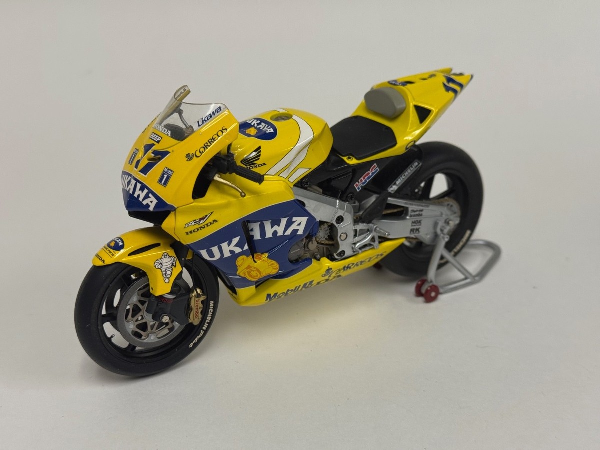 1/12 Minichamps Honda RC211V from 2003 Moto GP Tohru Ukawa 122