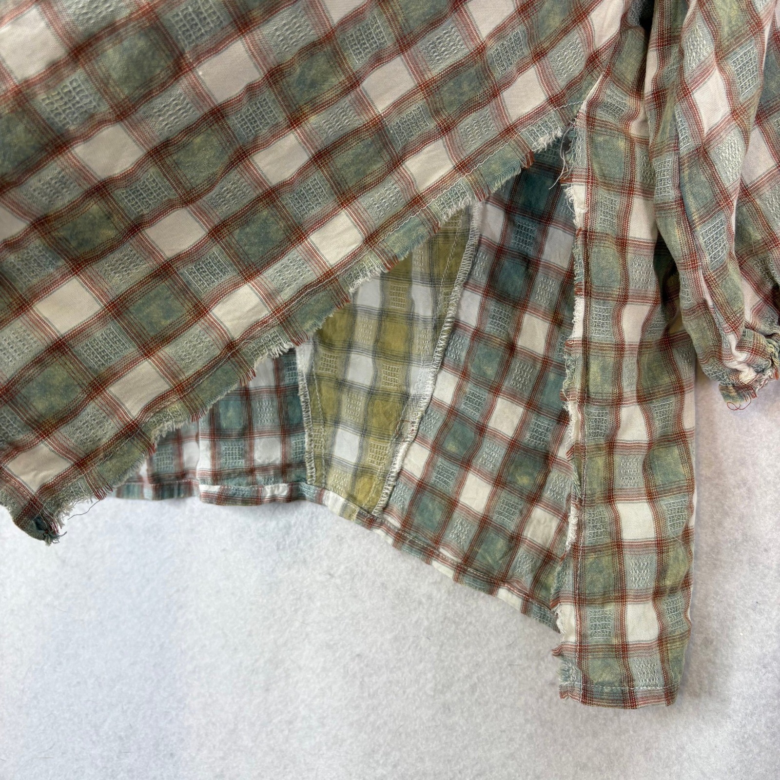 POL Green Mixed Plaid Patchwork Button Down Shirt… - image 4
