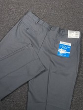 New Haggar Pants Men  s 40x30 Gray Cool 18 Pro Classic Fit Stretch No Iron