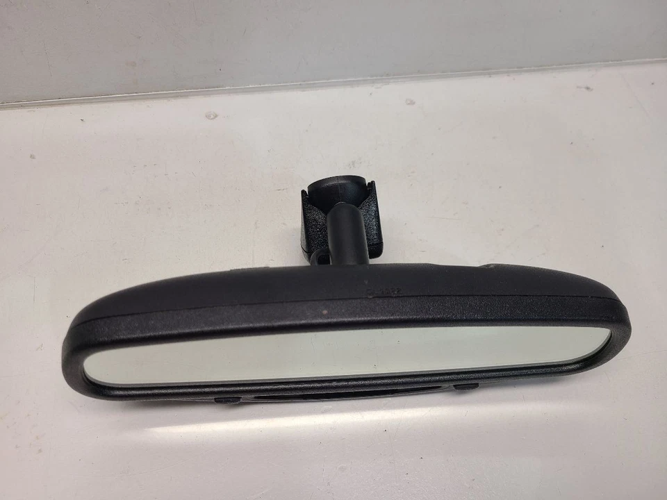 Espejo retrovisor interior Toyota Highlander 2001-06 con atenuación automática  Foto 2 de 4