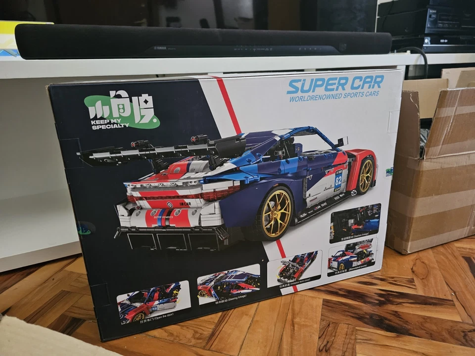 BMW M4 auto sportiva 1:8 62 Centim. 4556 pezzi set di costruzione con Box nuovo. - Immagine 2 di 4