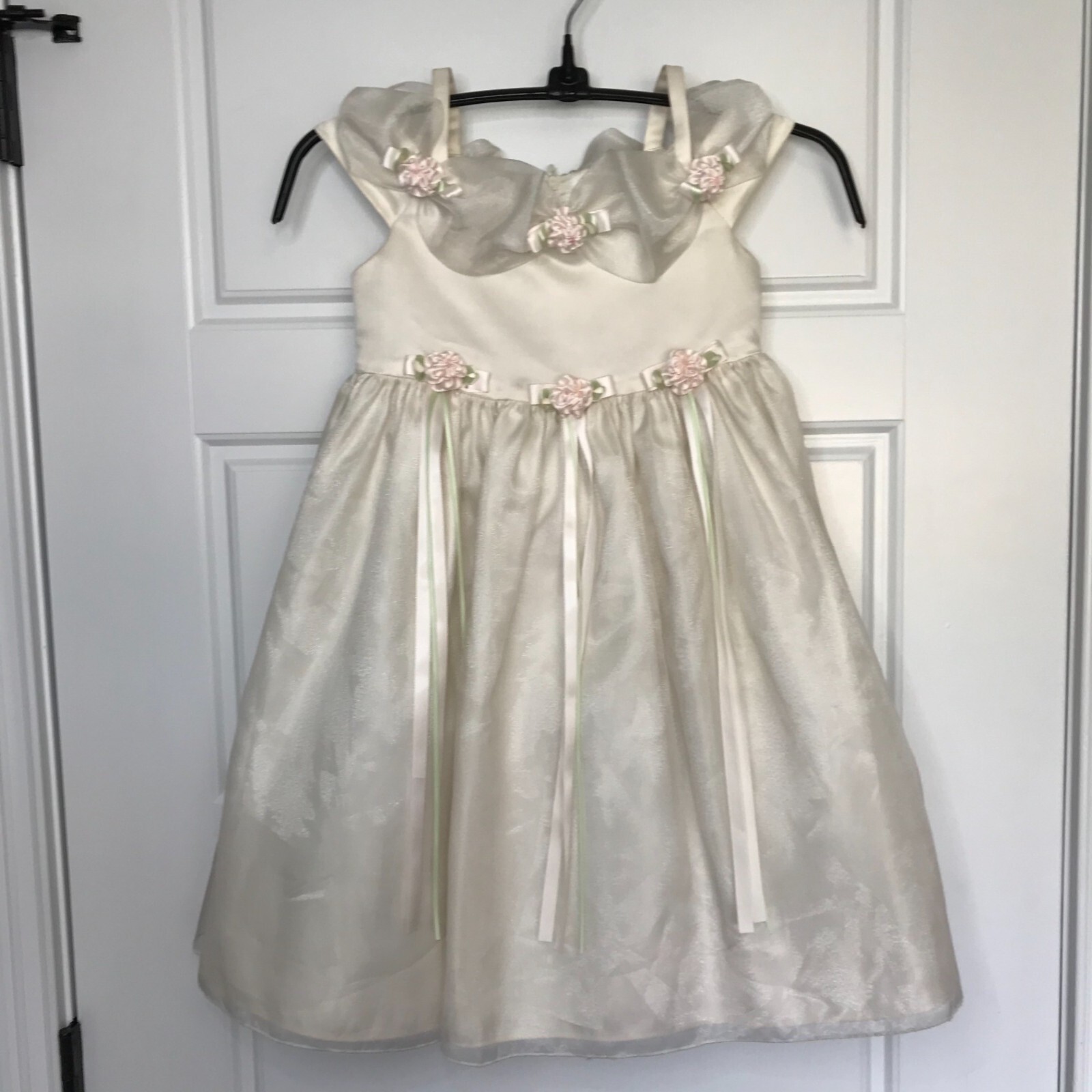 Picture 2 of 12