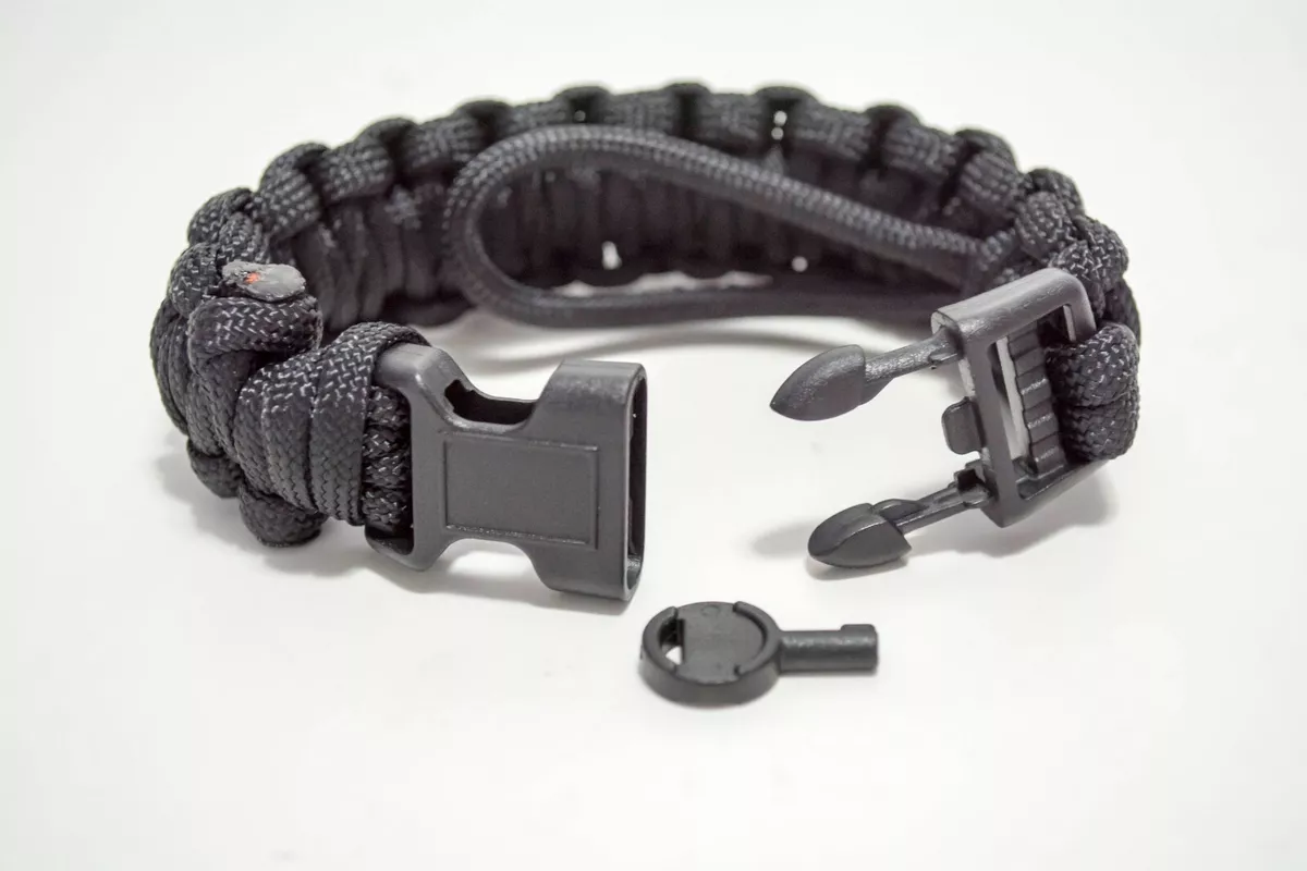 Military/Law Enforcement Adjustable Survival Paracord Bracelet w/Handcuff  Key