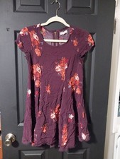 Silence + Noise Urban Outfitters Witchy T Shirt Dress Mini Sangria Floral XS