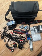JVC Everio HDD Camcorder Bundle GZ-MG37U 30GB 32x Optical Zoom UNTESTED 