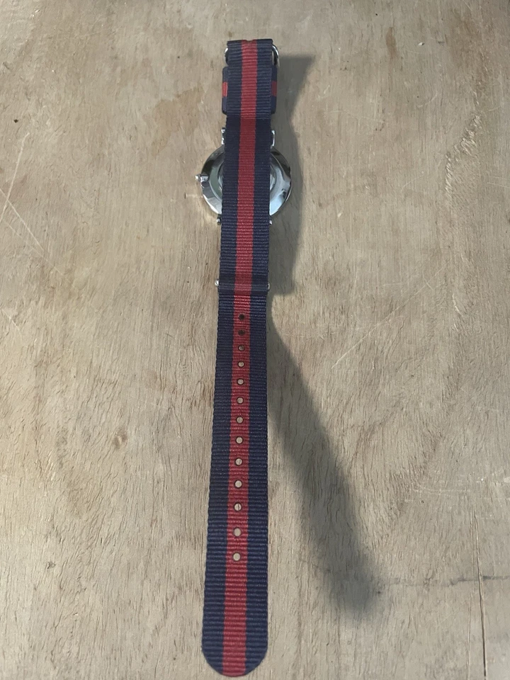 Reloj Hombre Daniel Wellington 40mm con Correa Extra Foto 3 de 4