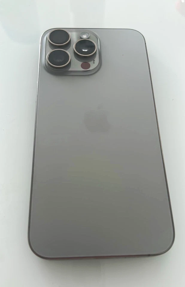 Apple iPhone 15 Pro Max · 128GB, Foto 1 von 2