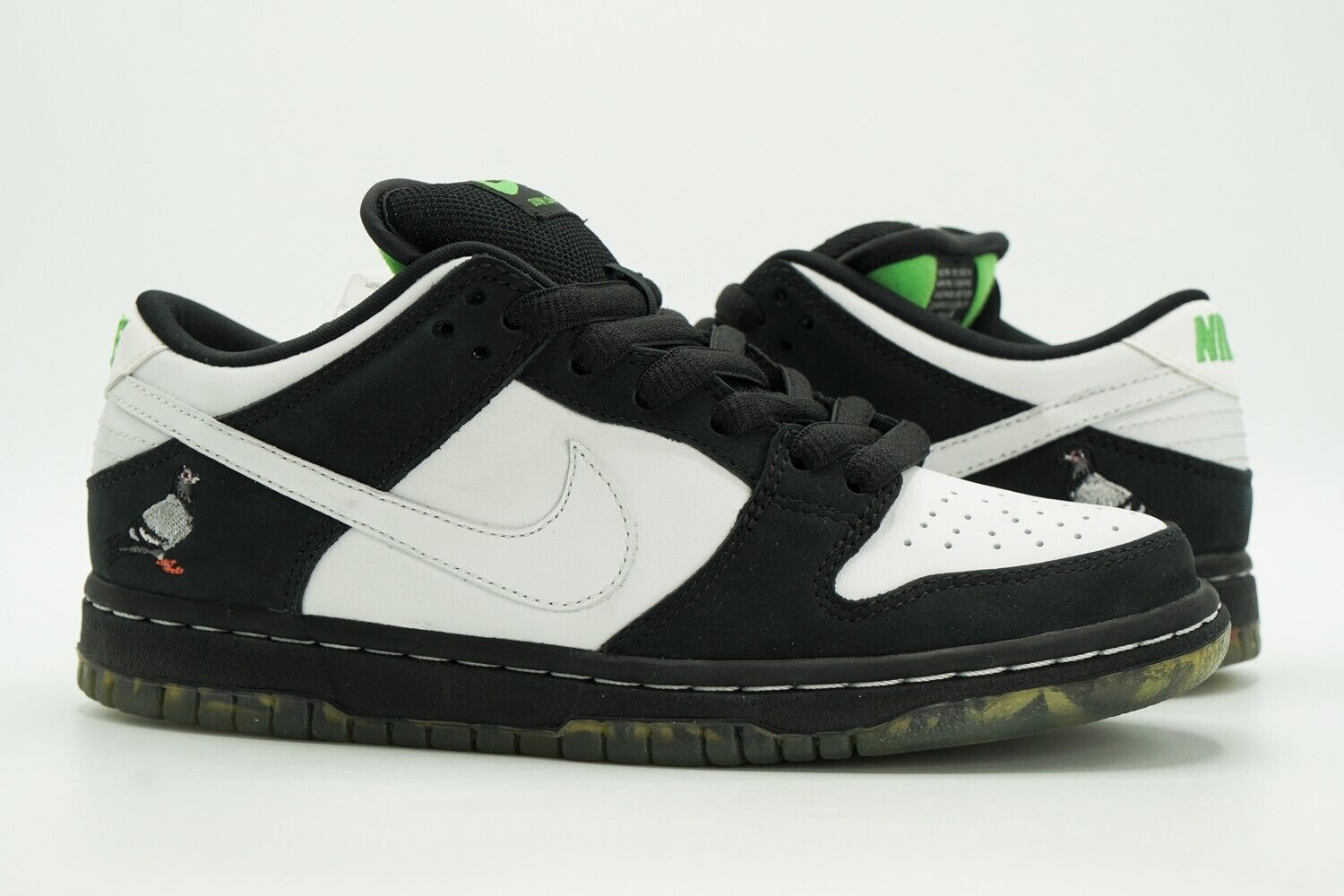 NIKE SB LOW PRO NEW SIZE 4 STAPLE PANDA PIGEON SAMPLE BV1310 013 | eBay