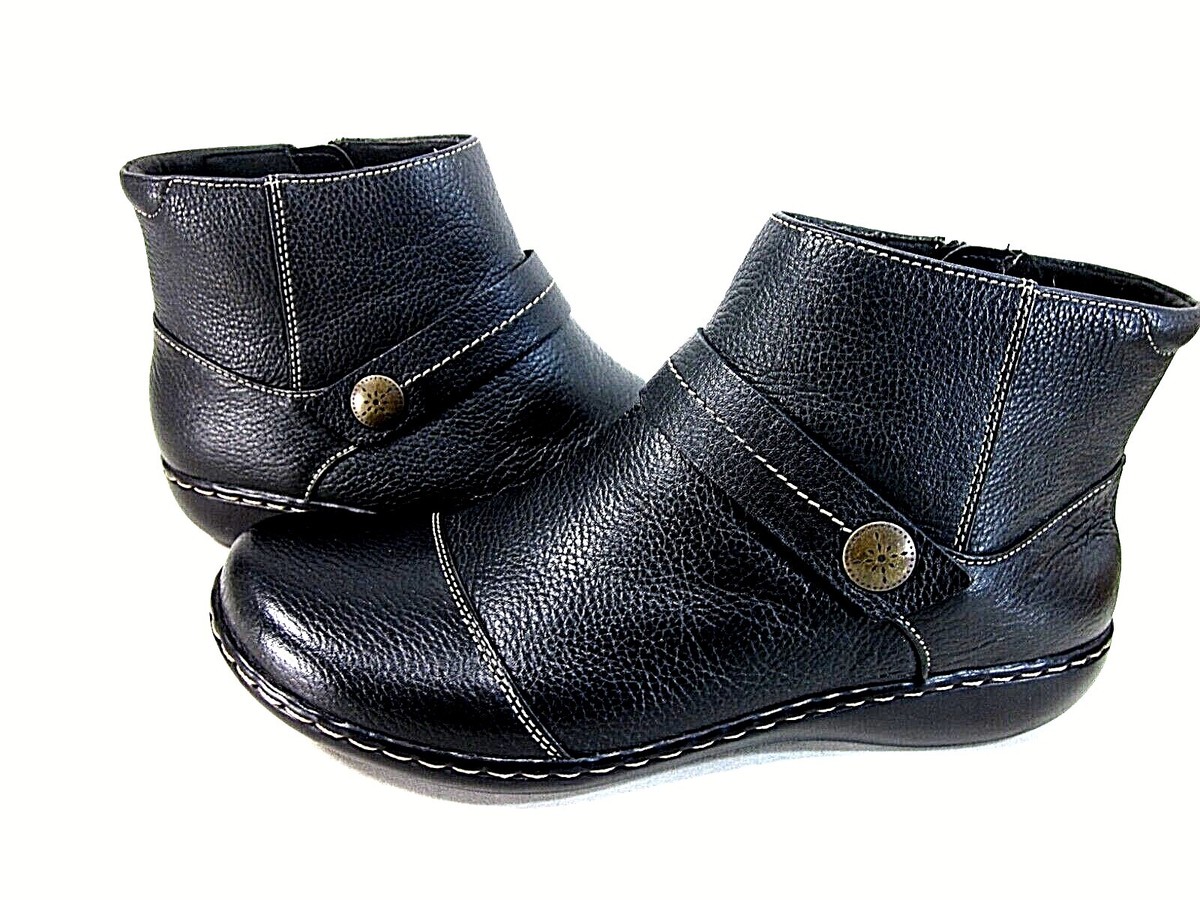 Clarks Women's Ashland Black Leather Pine Boots US Size M, Eur