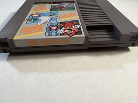 Super Mario Bros / Duck Hunt / World Class Track Meet (Nintendo NES, 1990)