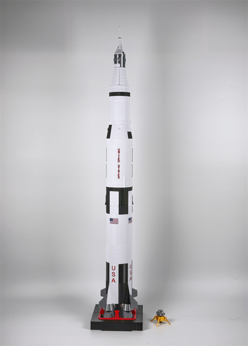 1/144 Scale NASA Saturn V Rocket Model 3D Build Painted Detail