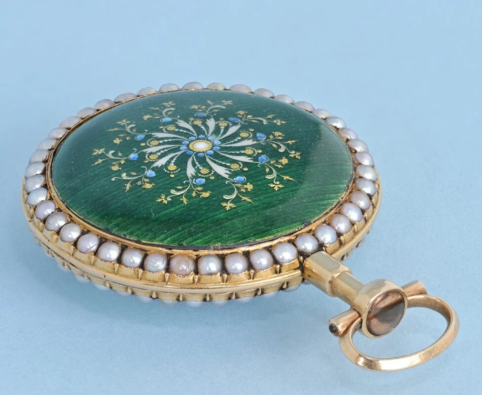 PEARL SET GOLD AND ENAMEL FRENCH VERGE - Image 3 of 4