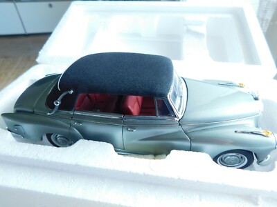 CMC SOLITÄR MODELL  * MERCEDES BENZ 300 D CABRIOLET  ( ADENAUER ) * 1:24 * OVP