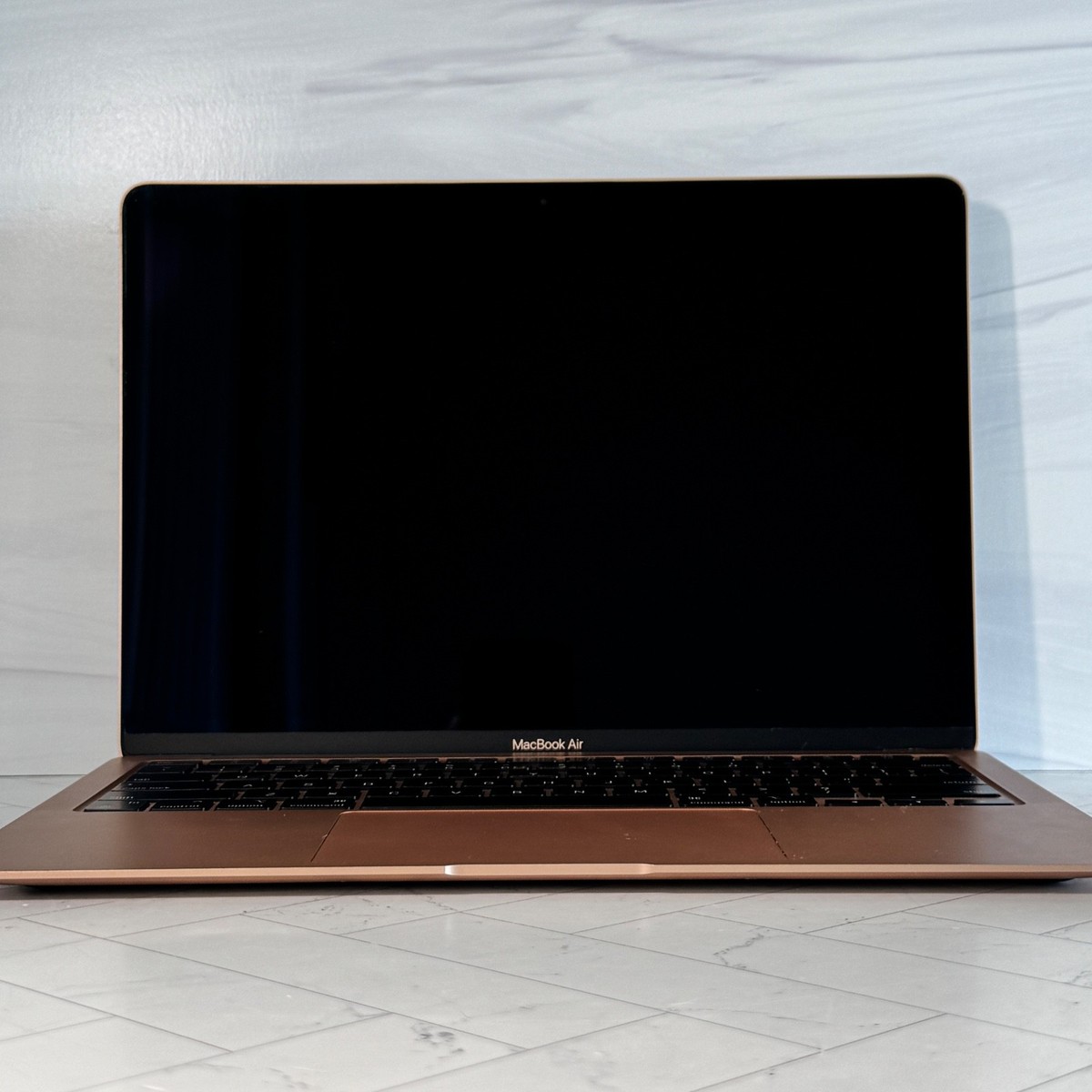 2020 Apple MacBook Air M1 13.3