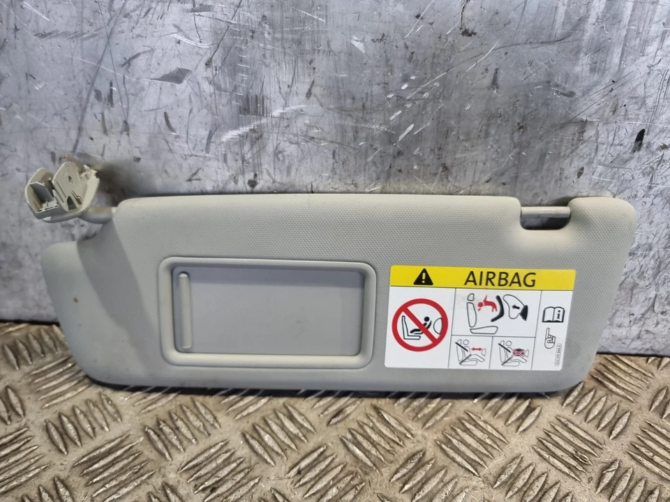 PARASOL DELANTERO IZQUIERDO AUDI A1 SPORT 1.0L HOMBRE PET HATCHBACK 2015 Foto 3 de 4