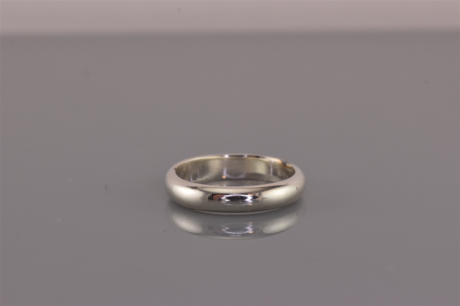 Sterling Silver 4mm Solid Rounded Thick Band Ring… - image 3