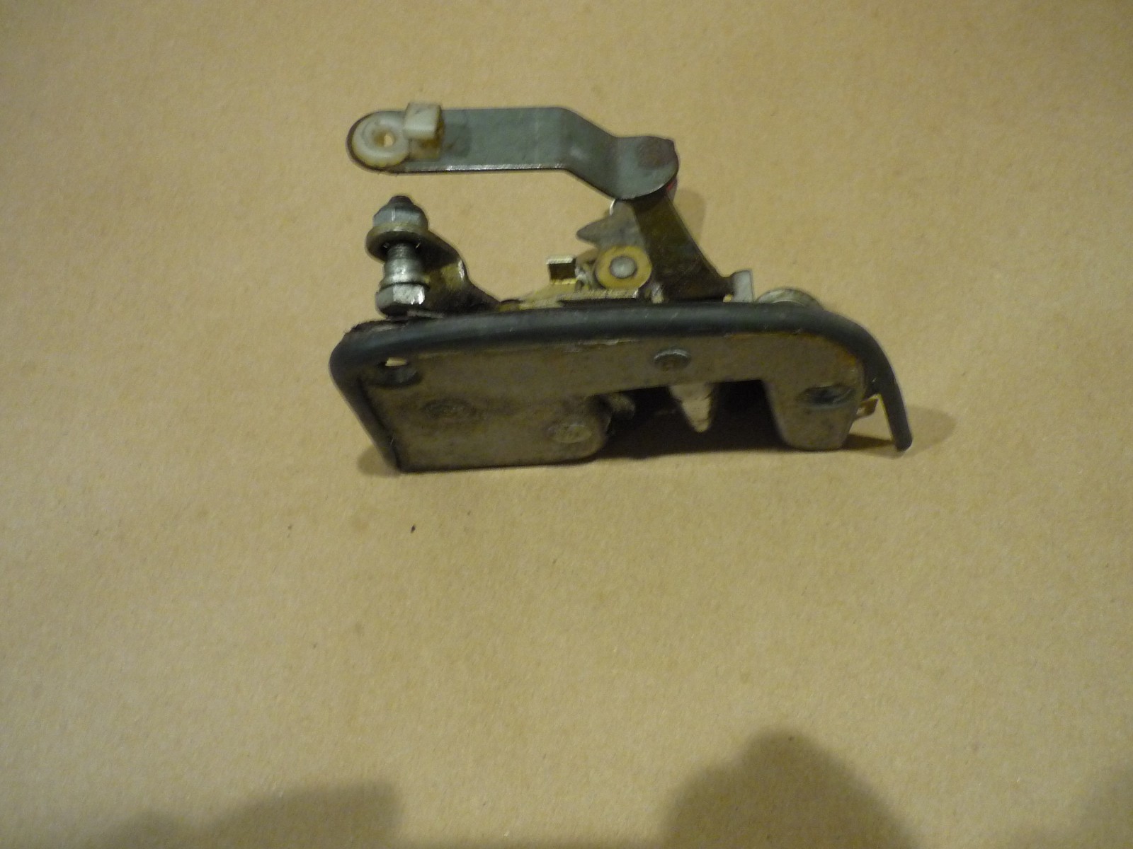 Ferrari  308 - LH Door Lock - P/N 60108107