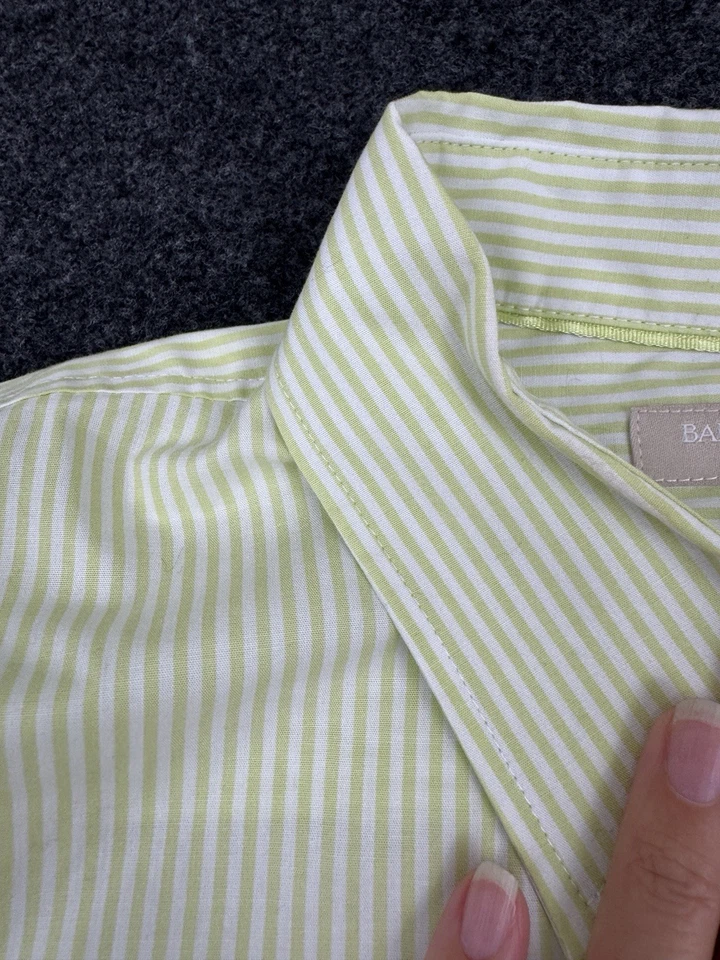 Camisa Banana Republic para mujer talla 14 verde a rayas ajustada sin planchar abotonada Foto 4 de 4
